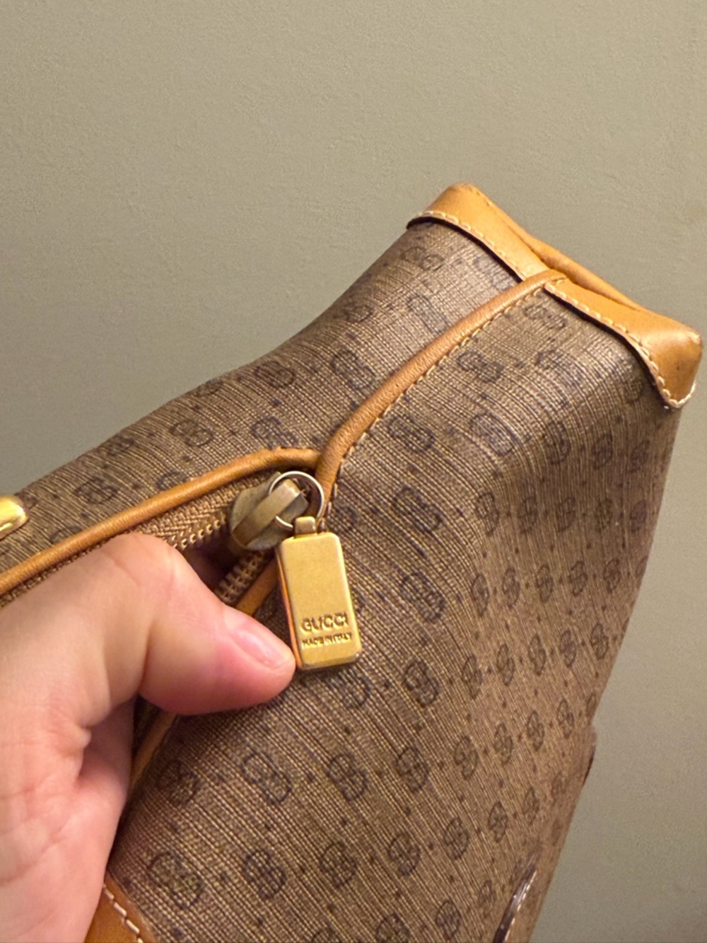 Gucci micro Monogram Pouch with Tan Trim - Picture 10 of 14